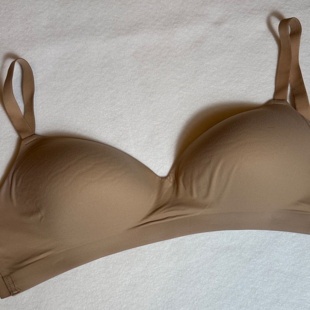 Soma ENBLISS Wireless Bra 38 DD‎